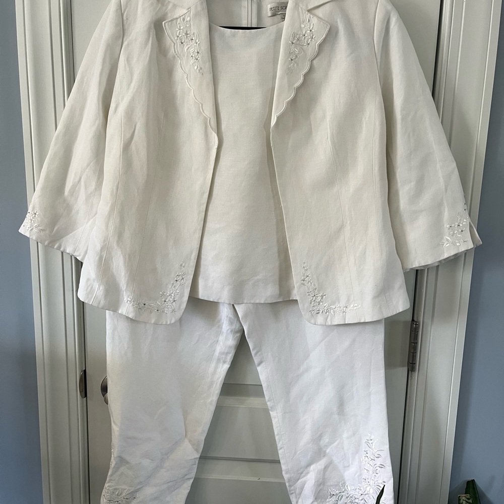 Petite Sophisticate summer pants, tank and jacket